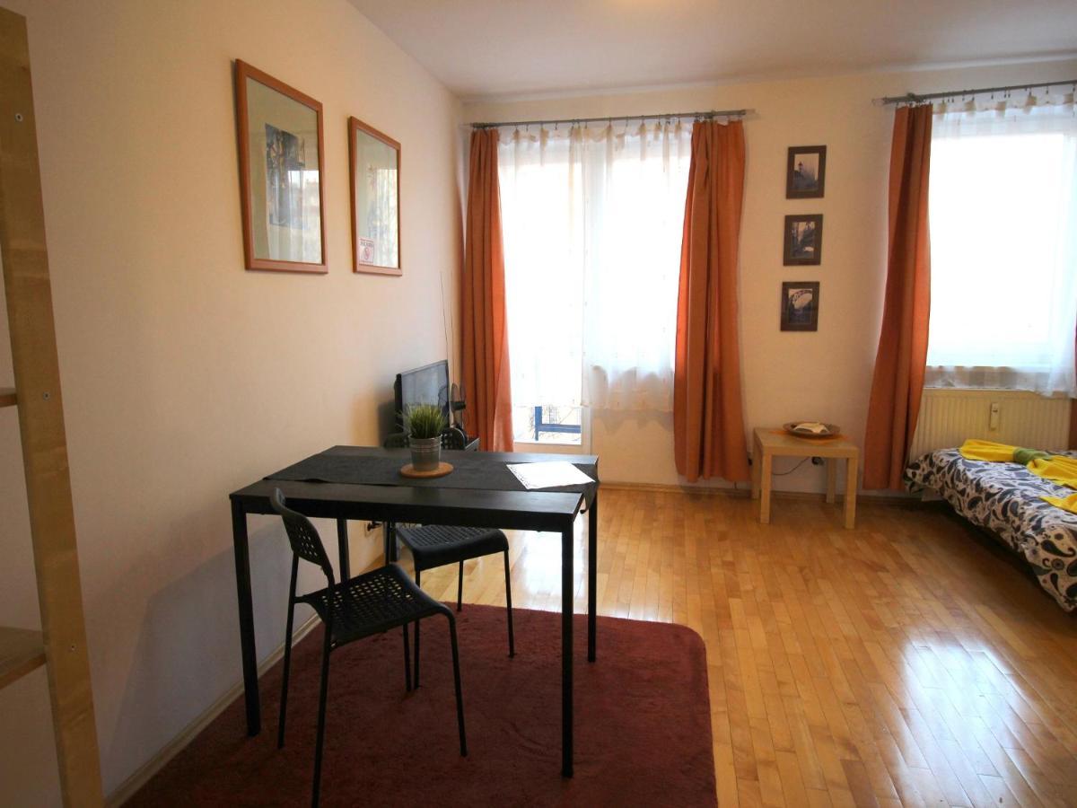 Happy Apartments - Economy Wroclaw Ngoại thất bức ảnh