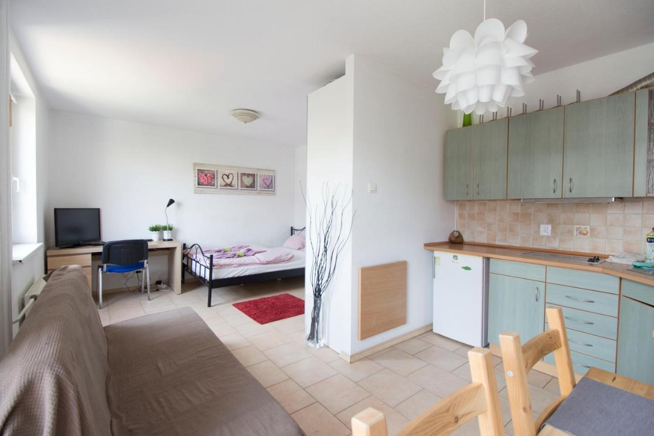 Happy Apartments - Economy Wroclaw Ngoại thất bức ảnh